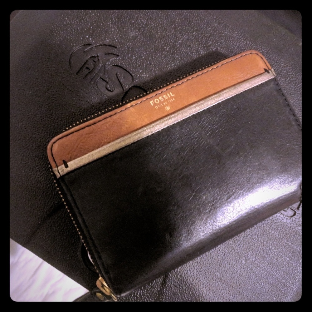 Fossil Wallet